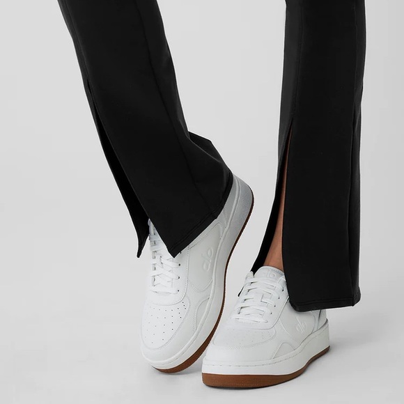 ALO Yoga Pants - ALO YOGA Airbrush High-Waist Flutter Legging